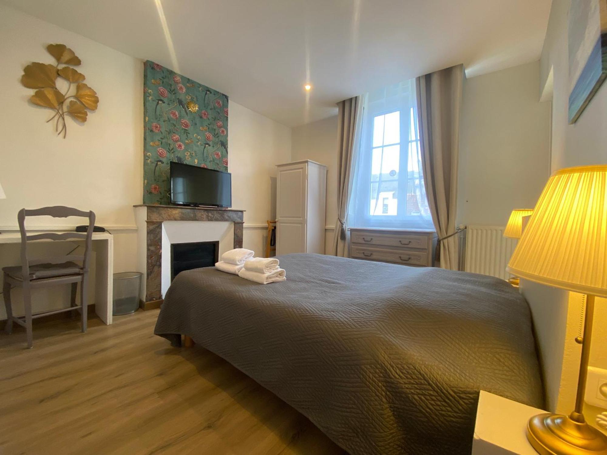 Hotel Saint Yves Нант Екстер'єр фото