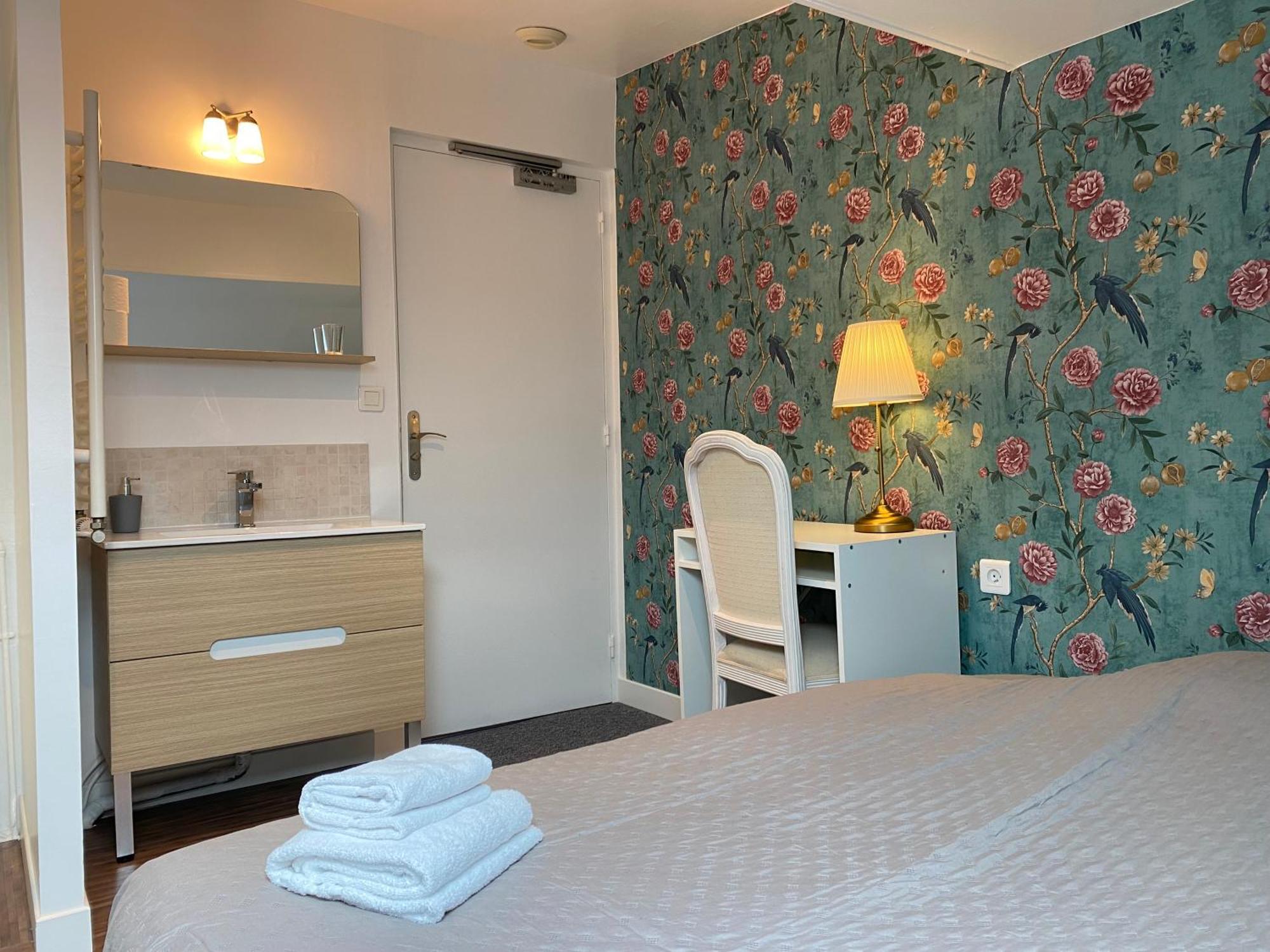 Hotel Saint Yves Нант Екстер'єр фото