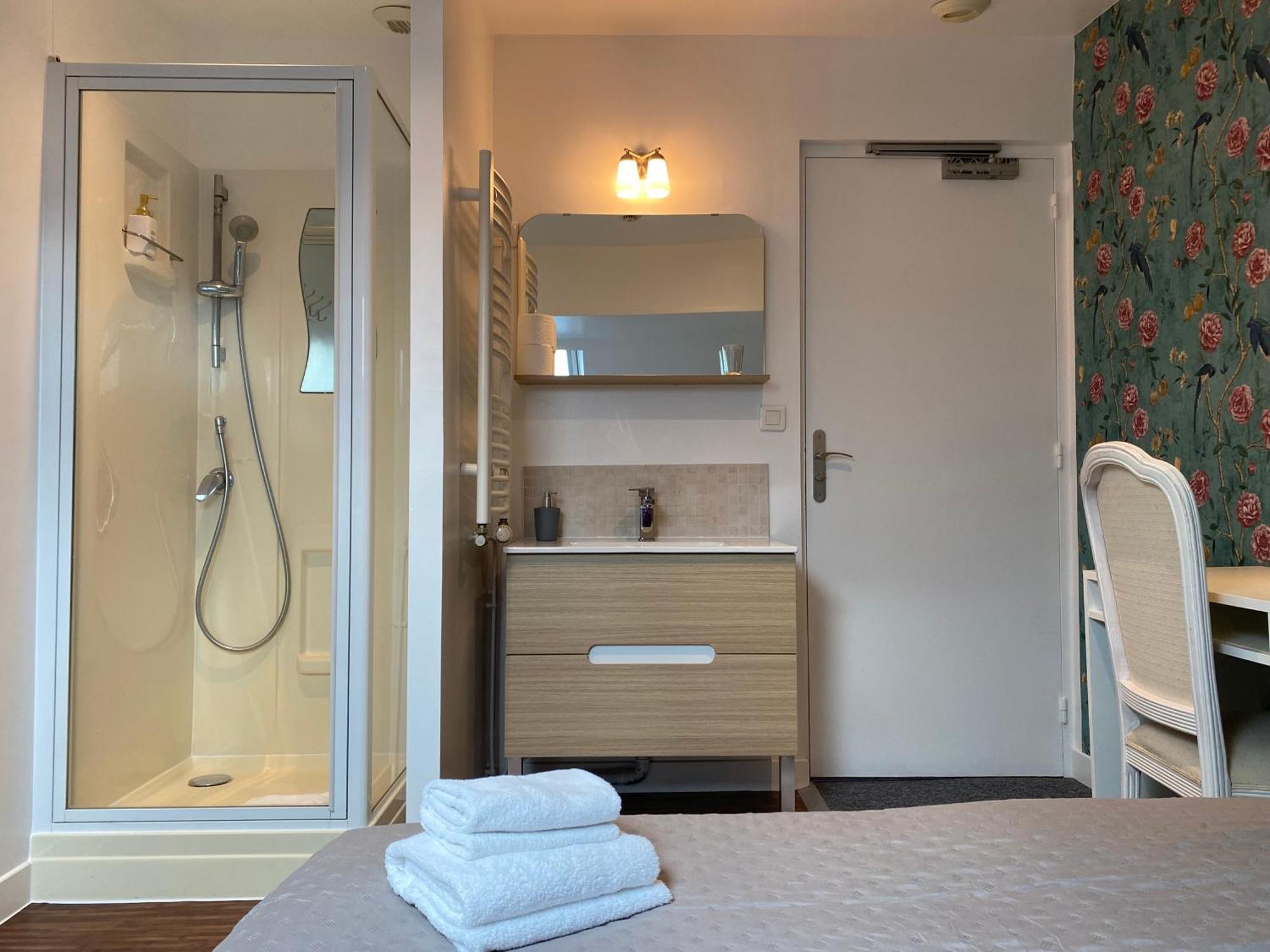 Hotel Saint Yves Нант Екстер'єр фото