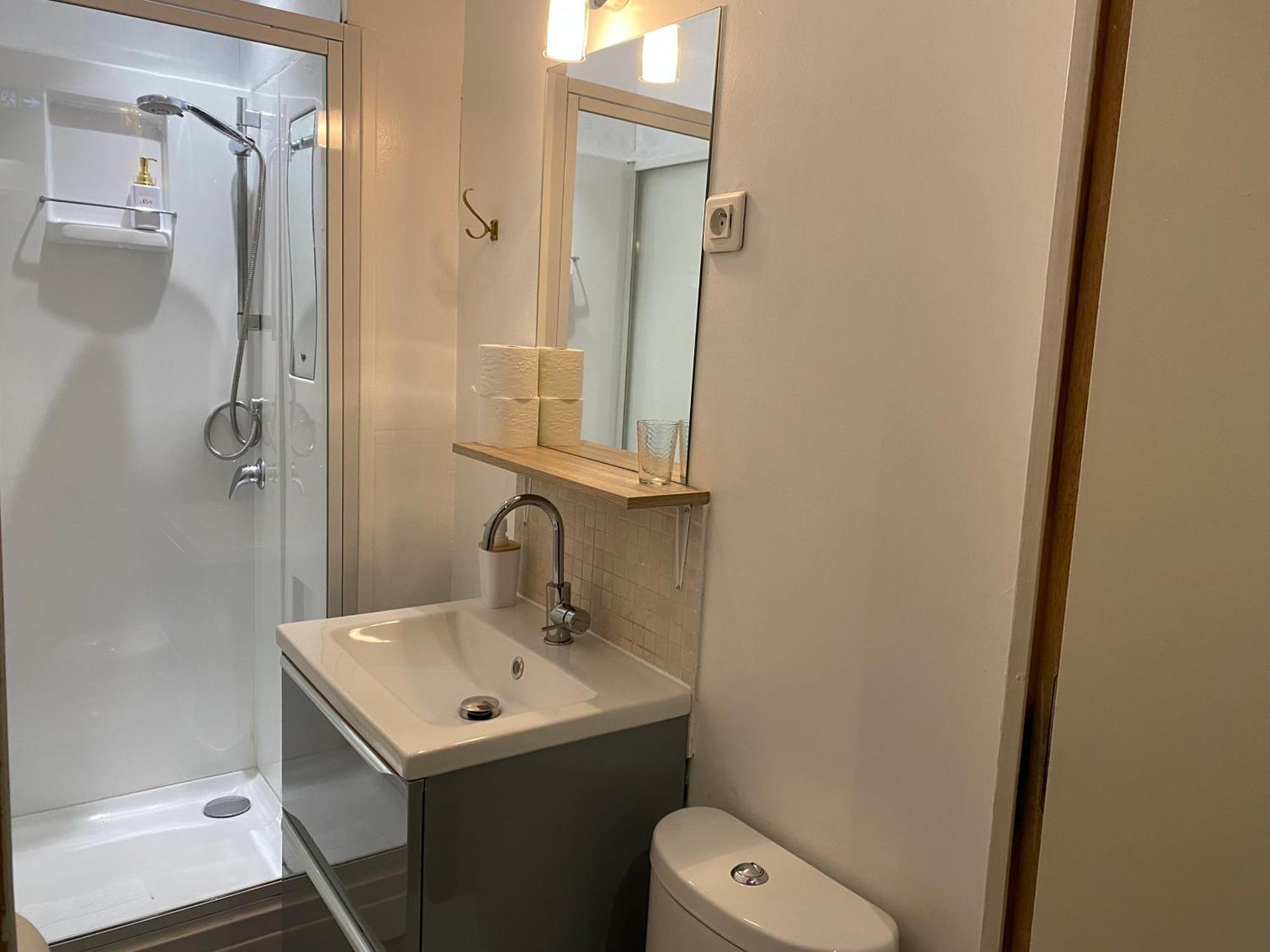 Hotel Saint Yves Нант Екстер'єр фото